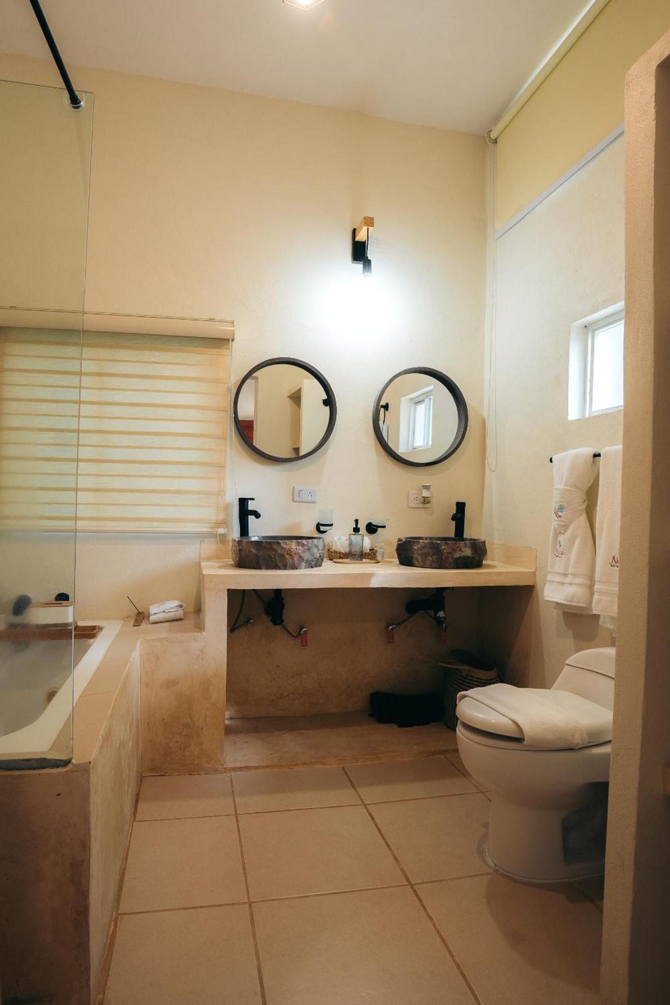 Nuiya Hoteles Centro 사율리타 외부 사진